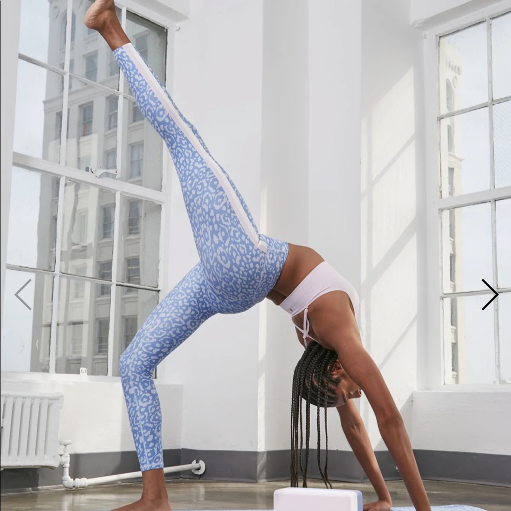 Manduka x Spiritual Gangster leggings